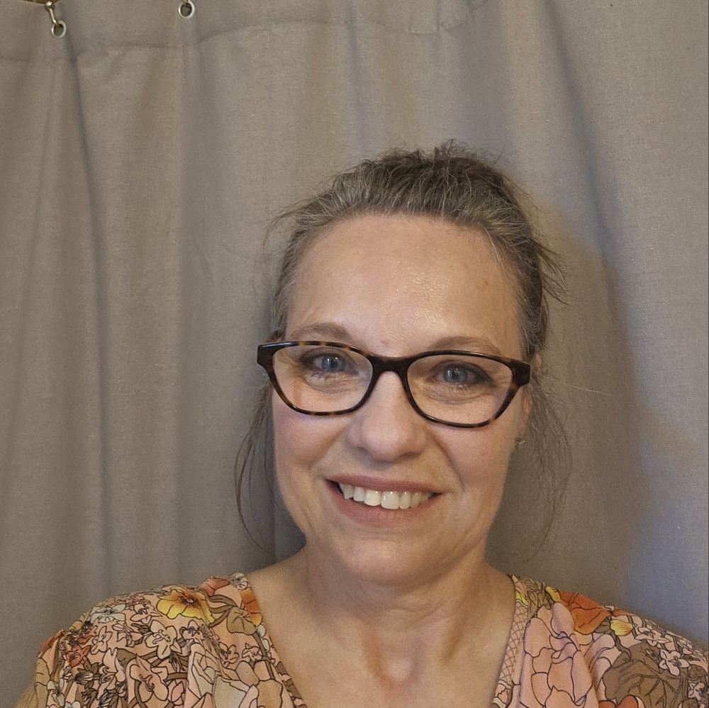 Meet your Posher, Tonya